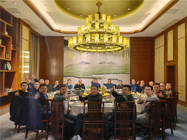 泰安市圣恒路橋有限公司 2021年春節(jié)后工作會議勝利召開